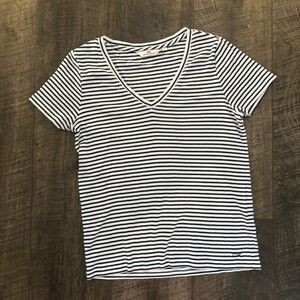 Vineyard Vines Navy and White Striped V-Neck Tee